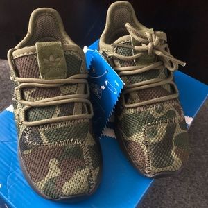 Brand New Toddler Adidas Tubular Shadow Sneakers
